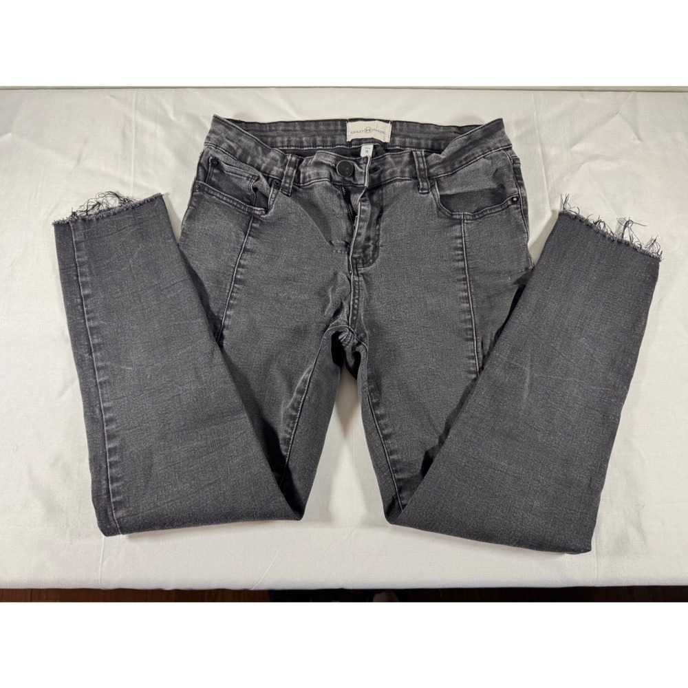 Ashley Mason Black Faded Raw Hem Skinny Jeans Womens Size 11